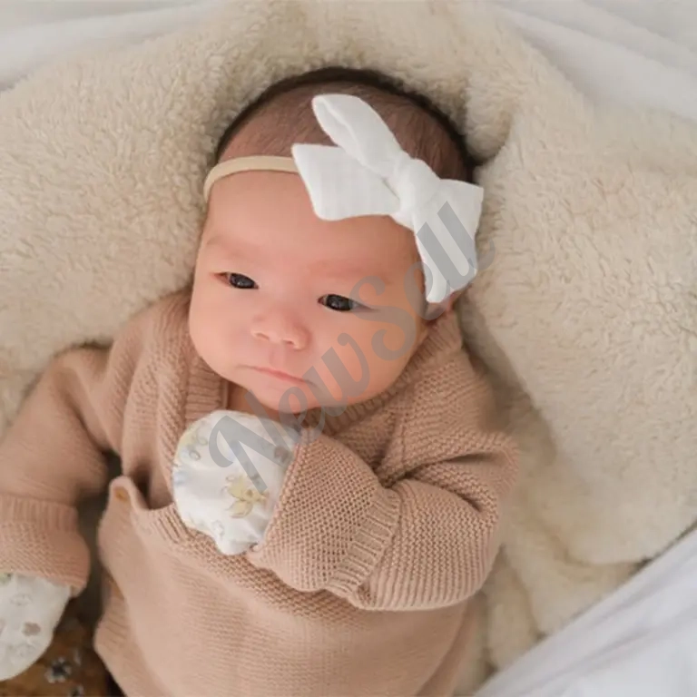 Nylon Soft Hairband With Bow Decoration