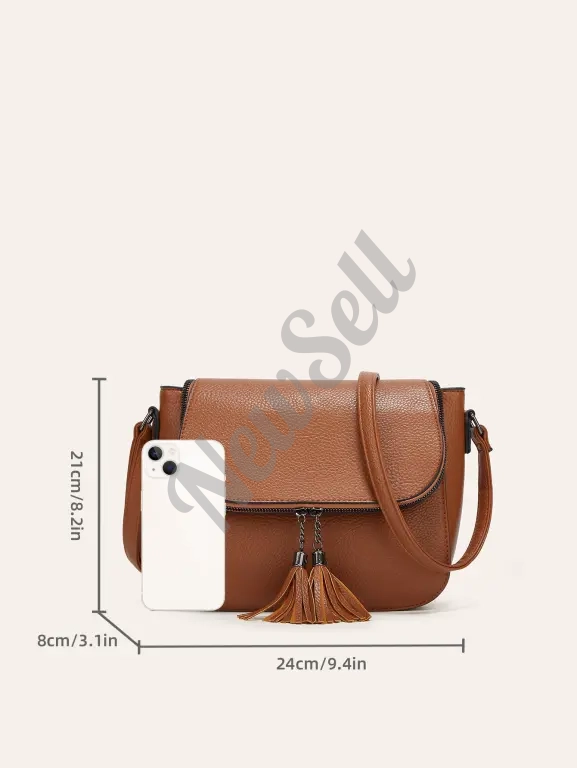 European And American-style Fashionable Flip-top Saddle Bag With Tassels