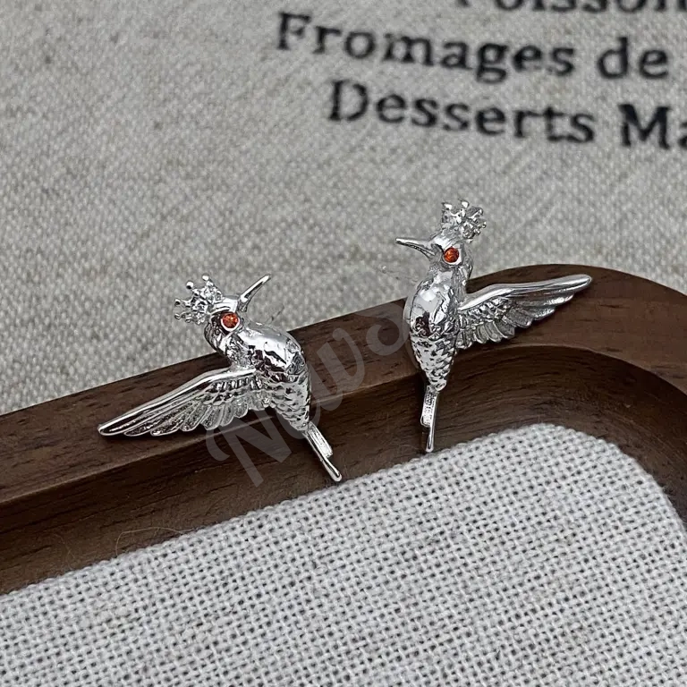 Fashionable Flying Bird Stud Earrings