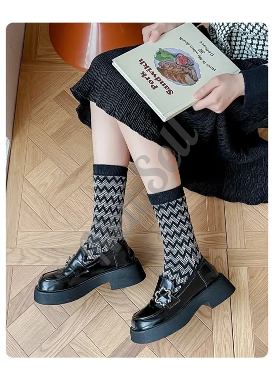Best-selling Black-and-white Houndstooth Wool Socks