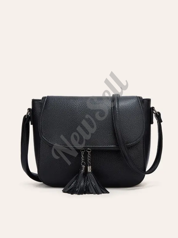 European And American-style Fashionable Flip-top Saddle Bag With Tassels