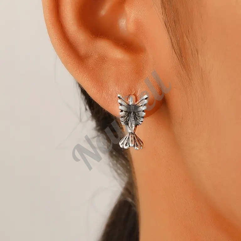 Fashionable Flying Bird Stud Earrings