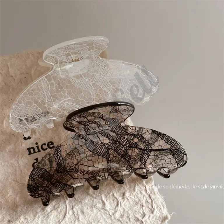 New Elegant Lace Acetate French-Style Retro Shark Clip For Women