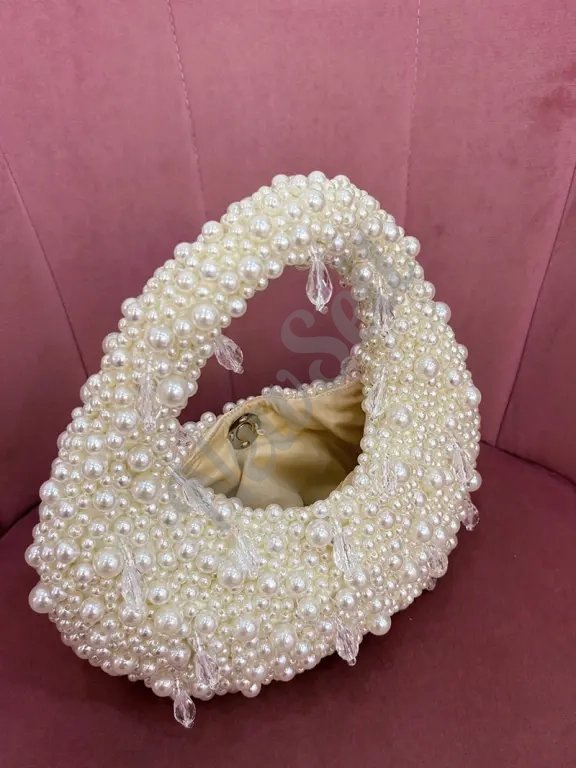 Women's Cute Versatile Casual Pearl Shoulder Bag