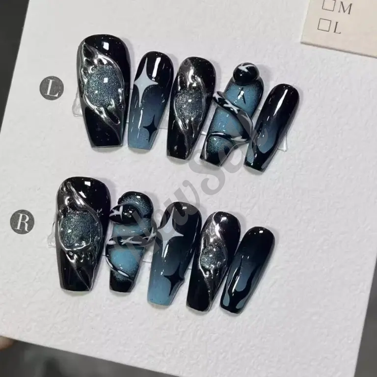 Handmade Wearable Nails Millennial Bold Babe Dark Flames