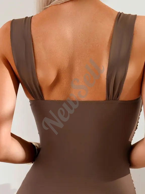 European And American-style One-piece Swimsuits With A Backless Design That Flatters The Figure