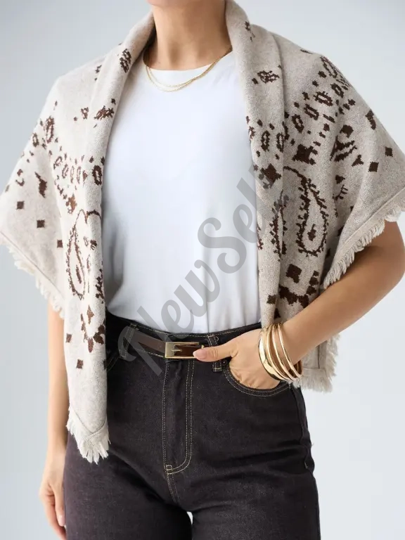 Fashionable Versatile And Elegant Square Scarf