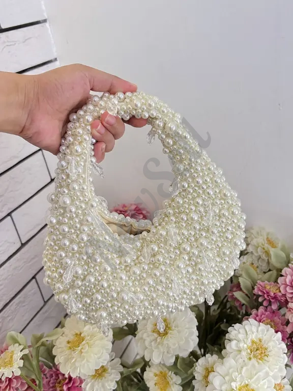 Women's Cute Versatile Casual Pearl Shoulder Bag