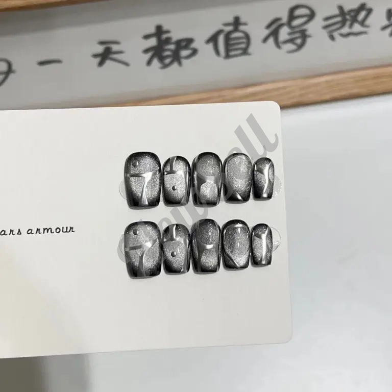 Handmade Wearable Nails High-end Cat-eye Style