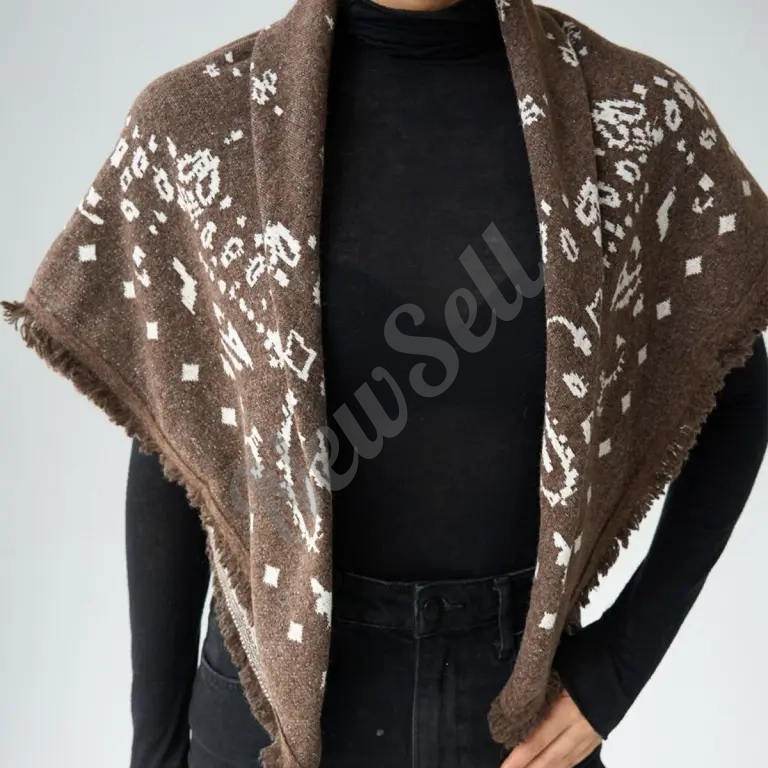 Fashionable Versatile And Elegant Square Scarf