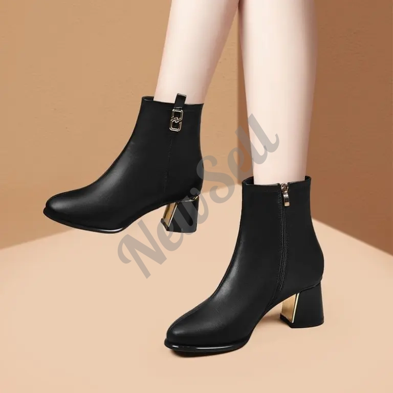 Womens Chunky-heeled Shoes With A Side-zip Design